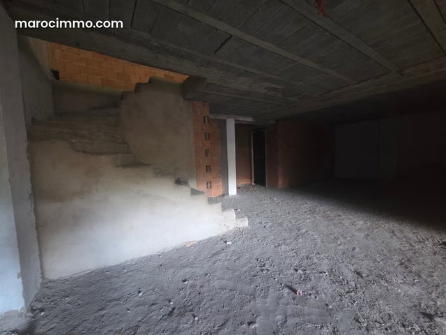 Commercial space for rent on BD Taddart — 2