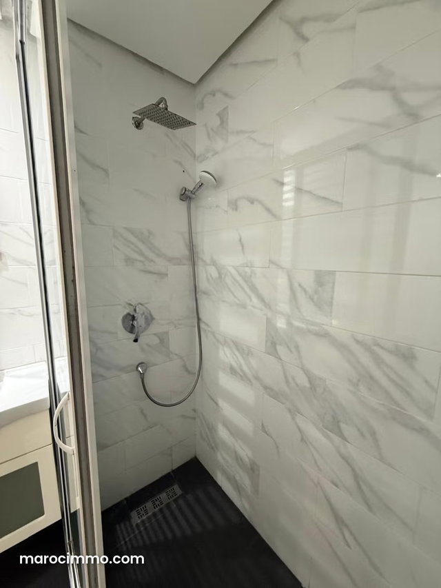 Bel appartement propre et central à Louer — 5