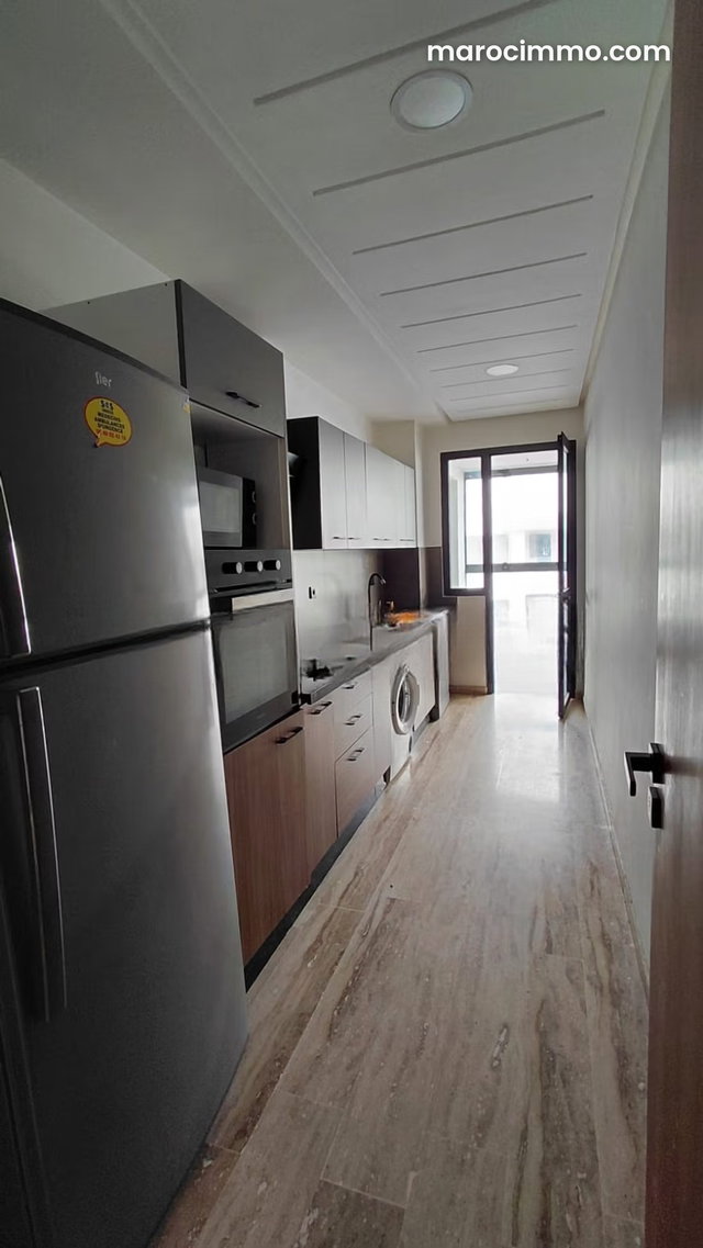 Appartement avec grande terrasse — 5
