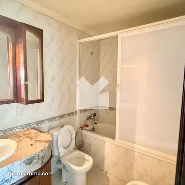 Appartement à Vendre de 121.0 m² à Casablanca, Plateau — 3