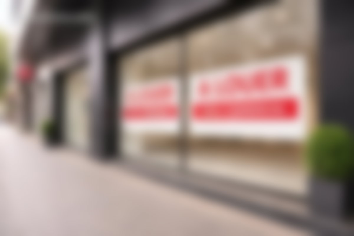 محل تجاري فسيح للكراء ببولفار غاندي في المعاريف