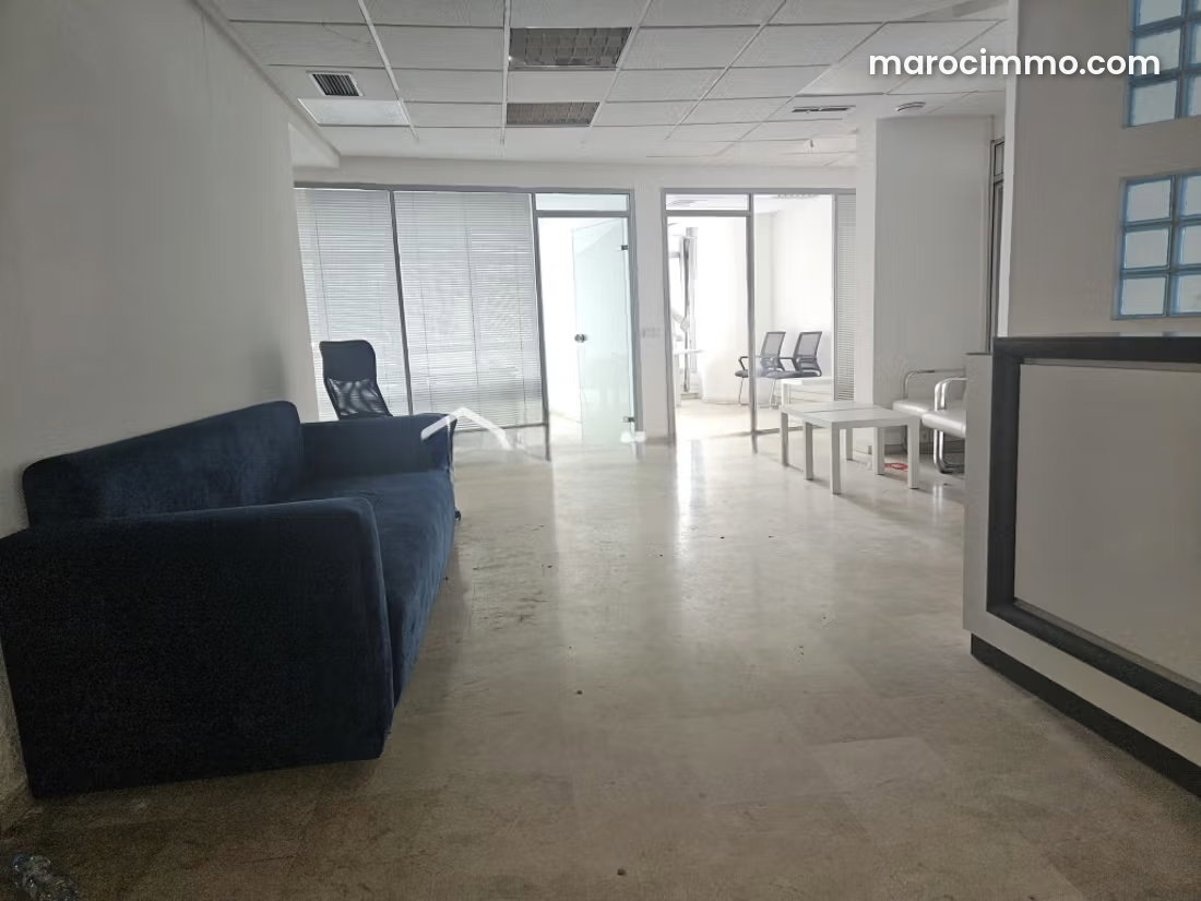 240 m² Office in Bourgogne, Casablanca, Prestigious Building — Casablanca