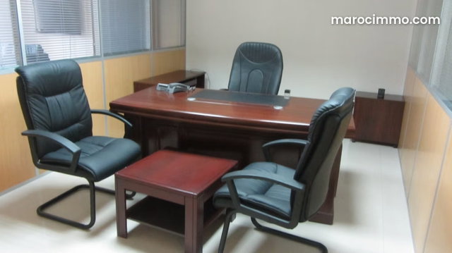 Location de bureaux à Sidi Belyout. Surface totale 167 m² — 3