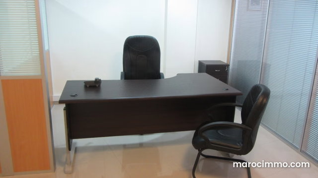 Location de bureaux à Sidi Belyout. Surface totale 167 m² — 4