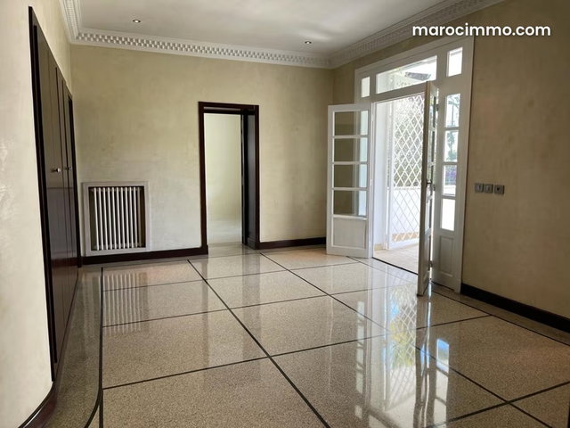 A Magnificent Art Deco Villa for Rent — 3