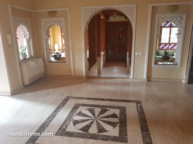 House for Sale next to Targa Crossroads — 2