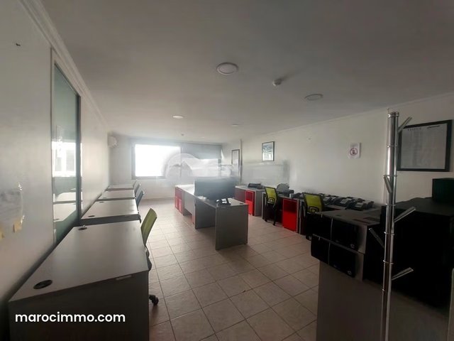Bureau à vendre 245 m² Les Hôpitaux Casablanca — 4