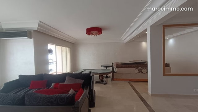 Luxurious Apartment for Rent in RACINE — 4
