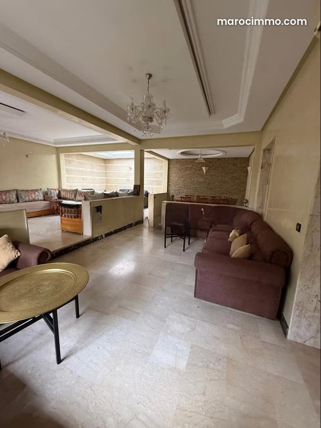 Villa à vendre sur guich oudaya dans Une résidence fermée — 4