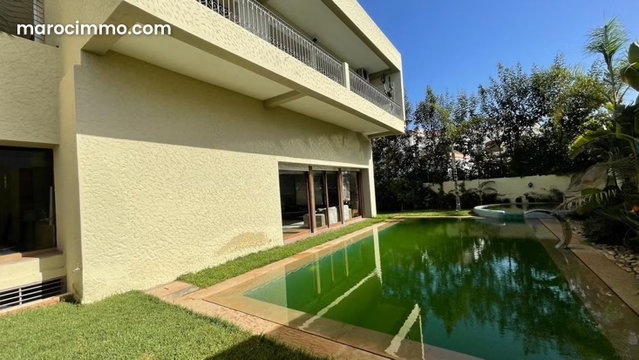 Belle villa a gros potentiel — 3