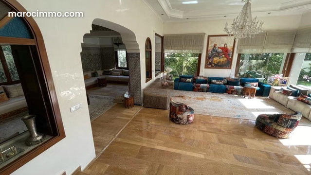 Belle villa a gros potentiel — 4