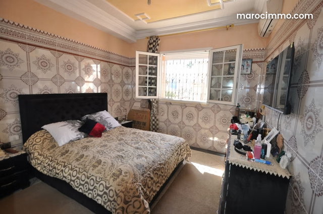 Villa à vendre avec fort potentiel de construction proche du quartier du Parc — 4