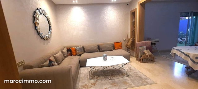 Appartement rénové avec grande terasse — 3