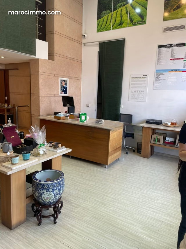 Local commercial premium bd zerktouni visibilite — 5