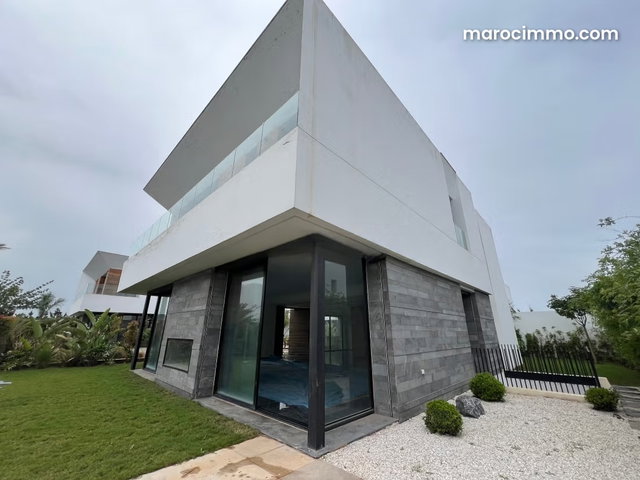 Une villa neuve à vendre sur la ville verte Bouskoura — 2