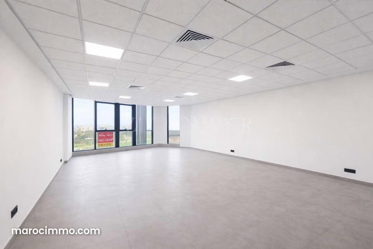 67 sqm office for rent, Bachkou, Casablanca — Casablanca