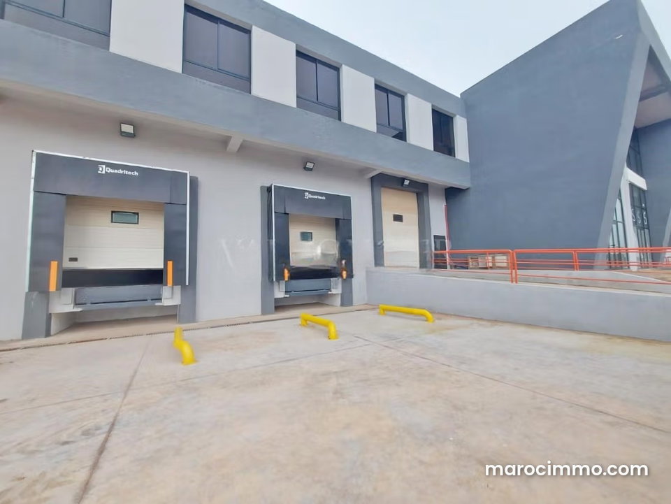 Location entrepôt de stockage 2000m2 en ZI Casablanca