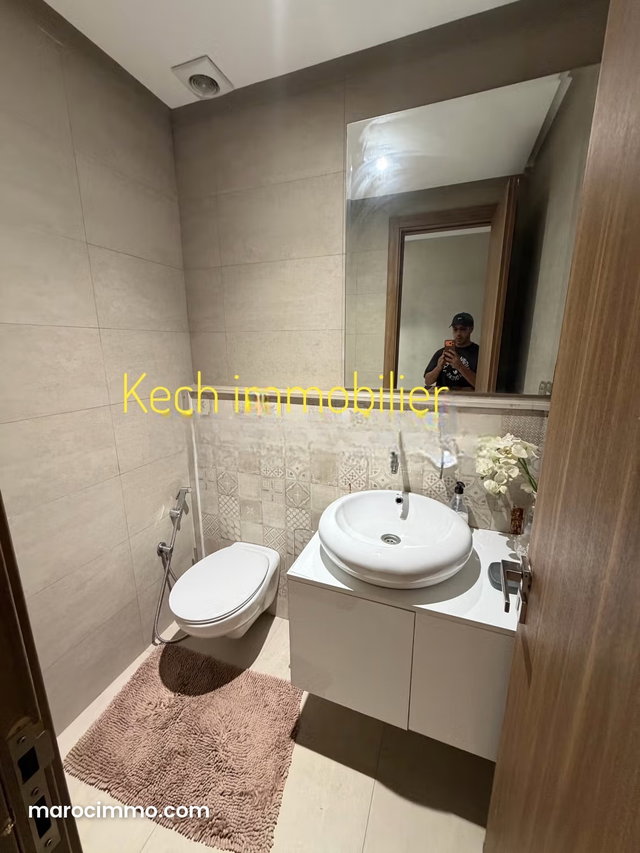 Beautiful 2 Bedroom Furnished Apartment for Rent — 2