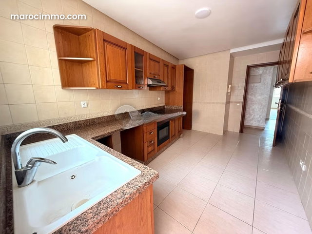 113 m² Apartment for Rent, 2 Bedrooms, Bourgogne Ouest Casablanca — 4