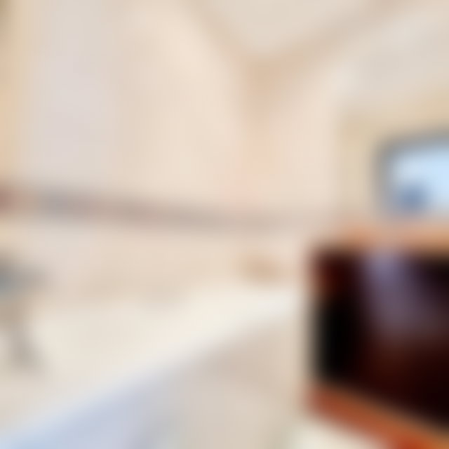 175 m² Apartment for Rent in Racine, Casablanca — Bright and Quiet — 4