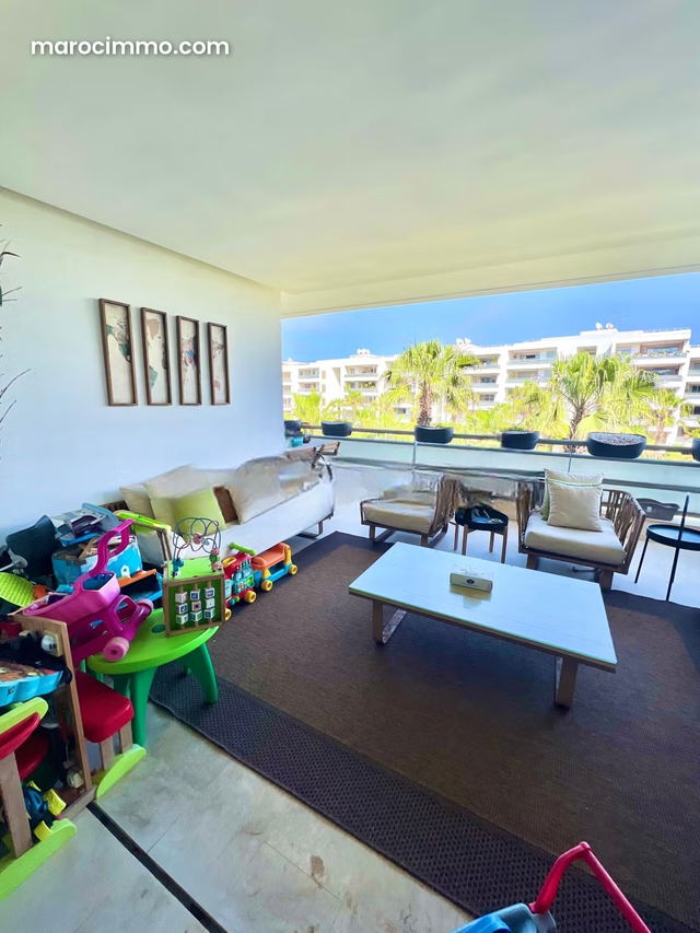 Stunning 3 Bedroom Apartment with Sea View in Ain Diab — Casablanca