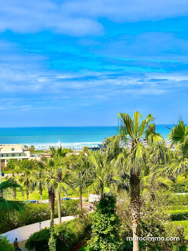 Stunning 3 Bedroom Apartment with Sea View in Ain Diab — 2