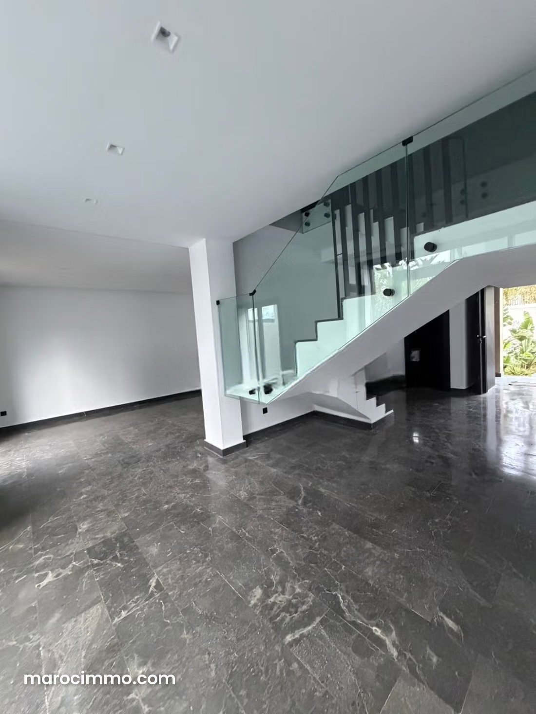 450 sqm villa with swimming pool for rent, C.I.L, Casablanca — Casablanca