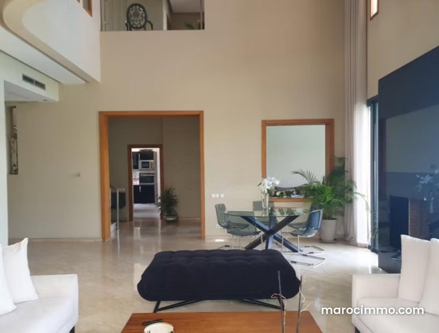 Villa de luxe à louer à Ville Verte. Surface totale 600 m². Meublé — 5