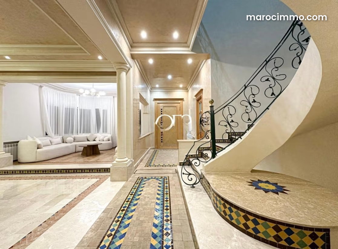 400 m² Villa with Pool, Jbel Kbir, Tangier — Tangier