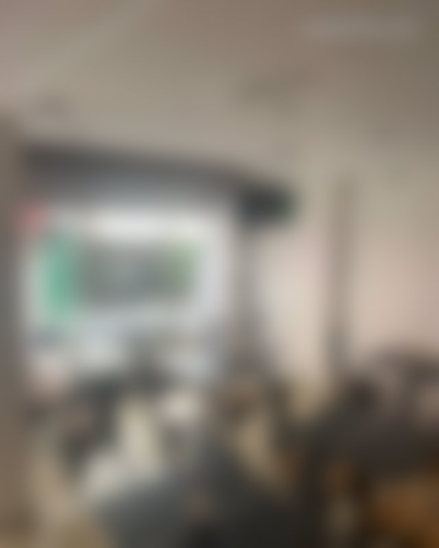 محل تجاري استراتيجي للإيجار بوسط طنجة — 2