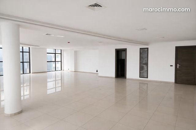 Plateau bureau 114 m² à louer bd Abdelmoumen — 2