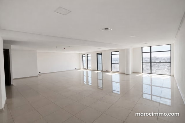 À louer bureau 84m² bd Abdelmoumen — 3