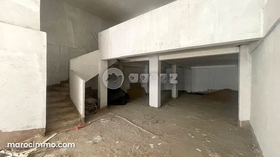 Commerce à vendre 125 m² Zone Industrielle Dar Bouazza