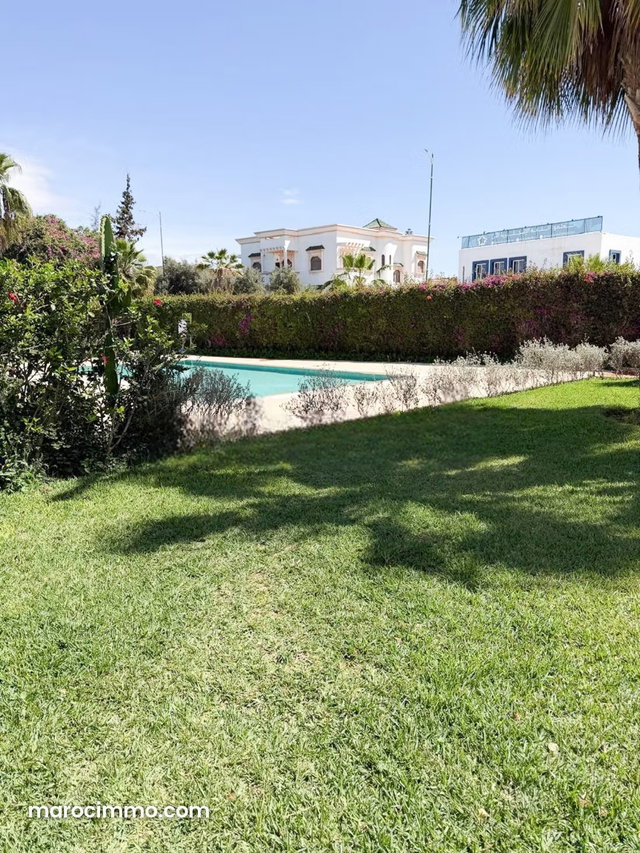 Villa Meublé piscine 4 chambres proche des golfs — 3