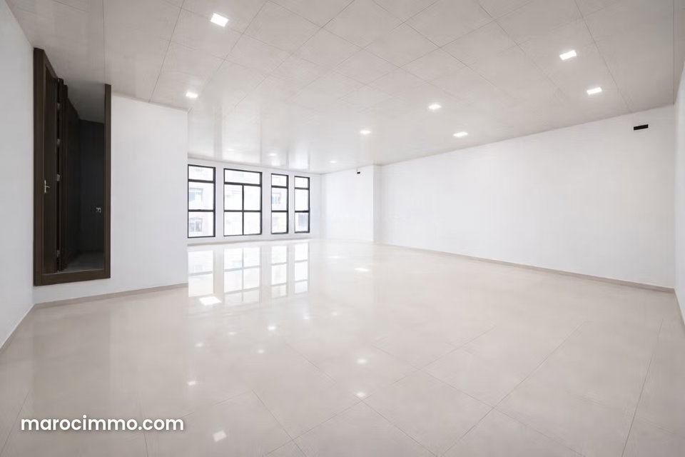 Plateau bureau 85m² à louer bd Abdelmoumen