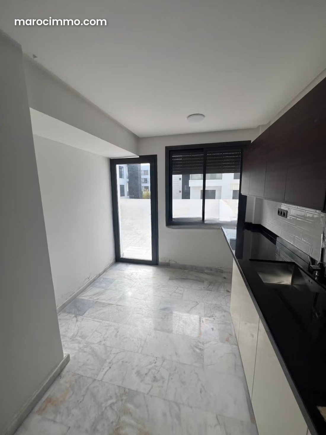 3-Room Apartment in Souissi, Rabat, South-Facing — Rabat