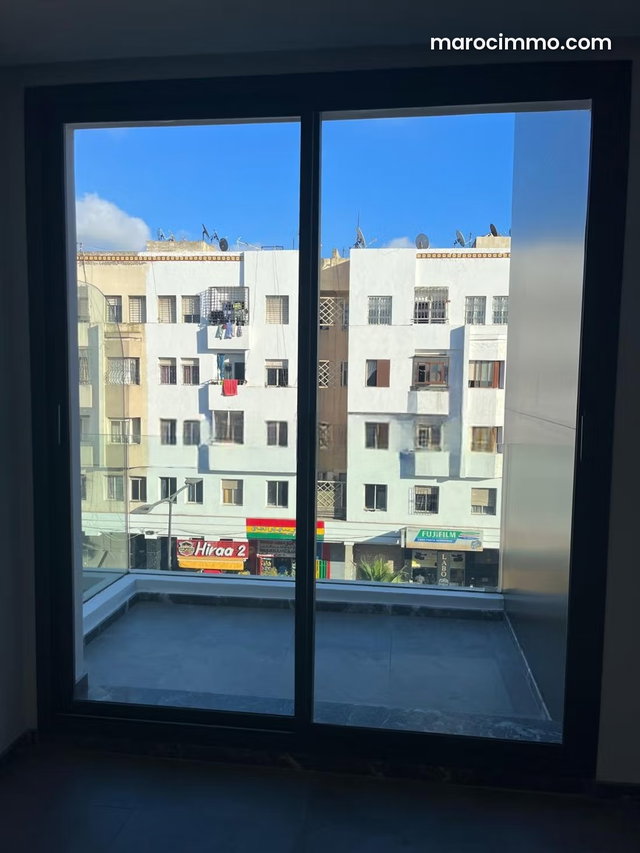 Plateau bureau neuf de 74m2 à la location Sidi Maarouf — 2