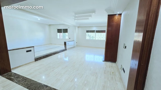 190m² 4 Bedroom Apartment in California — 3