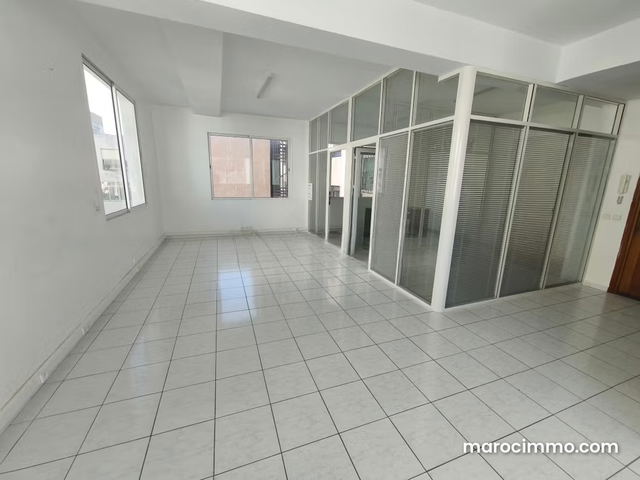 Bureau bien situé a proximité de bd la résistance — Casablanca