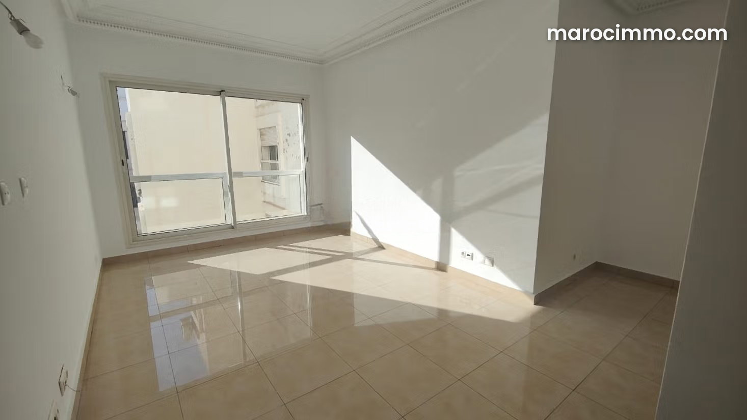 3-Room Apartment with Terrace for Sale in Gauthier, Casablanca — Casablanca