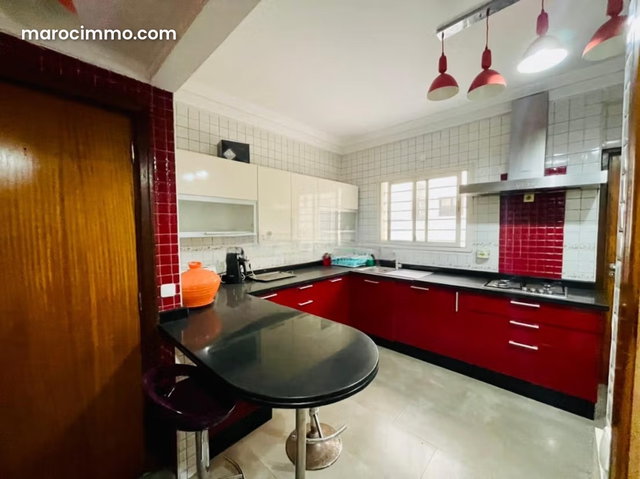 Magnificent 2 Bedroom Furnished Apartment Gauthier — 4