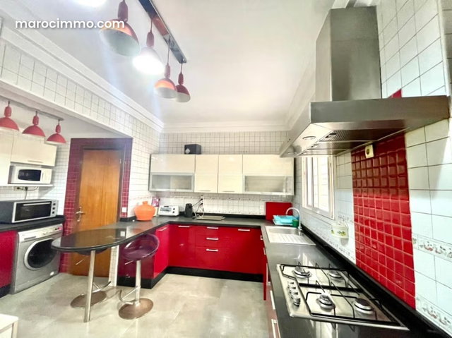 Magnificent 2 Bedroom Furnished Apartment Gauthier — 5