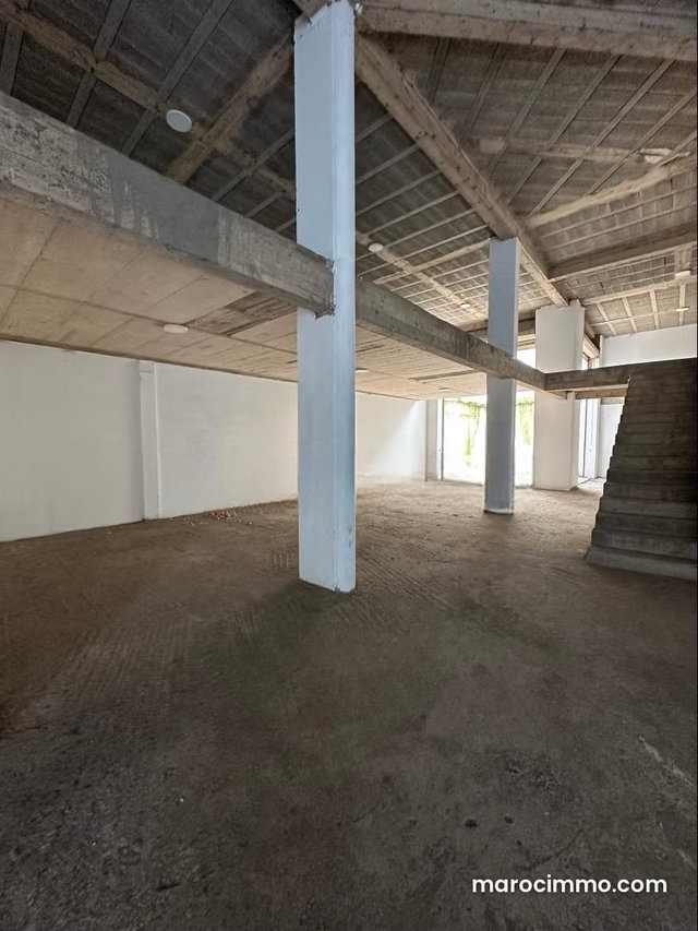 Local commercial à vendre au quartier Les Iris — 5