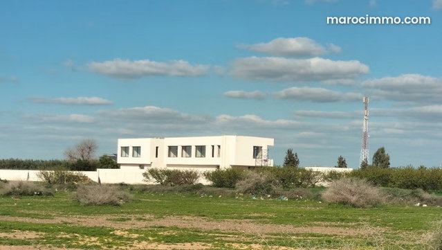 Vente de terrain à Route de Fez. Superficie 1100 m² — 3