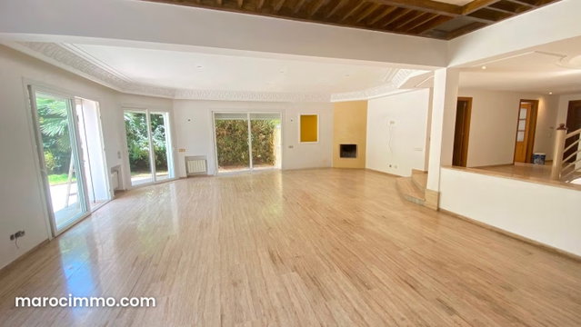 Splendide villa moderne avec piscine à louer — 4