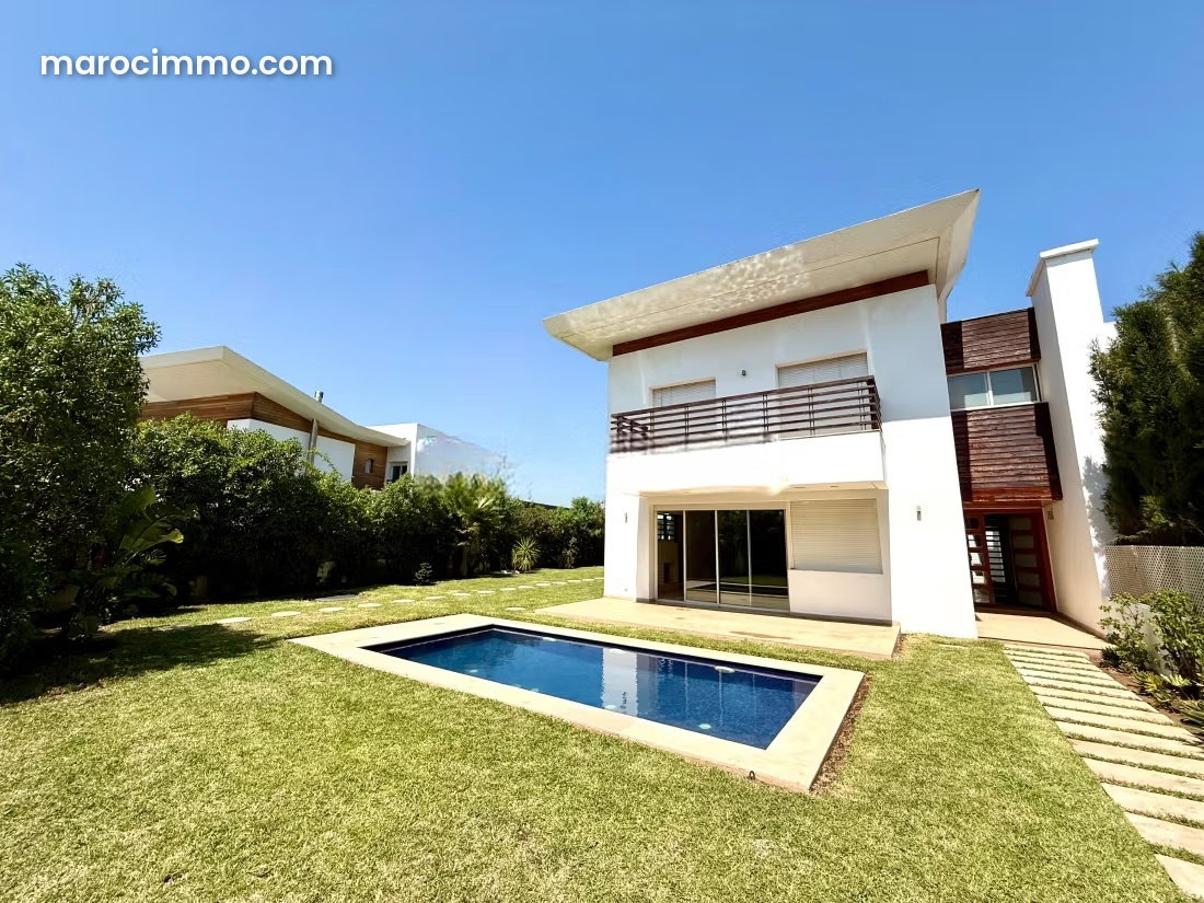 Villa 320 m² avec piscine, Ville Verte Bouskoura — Bouskoura