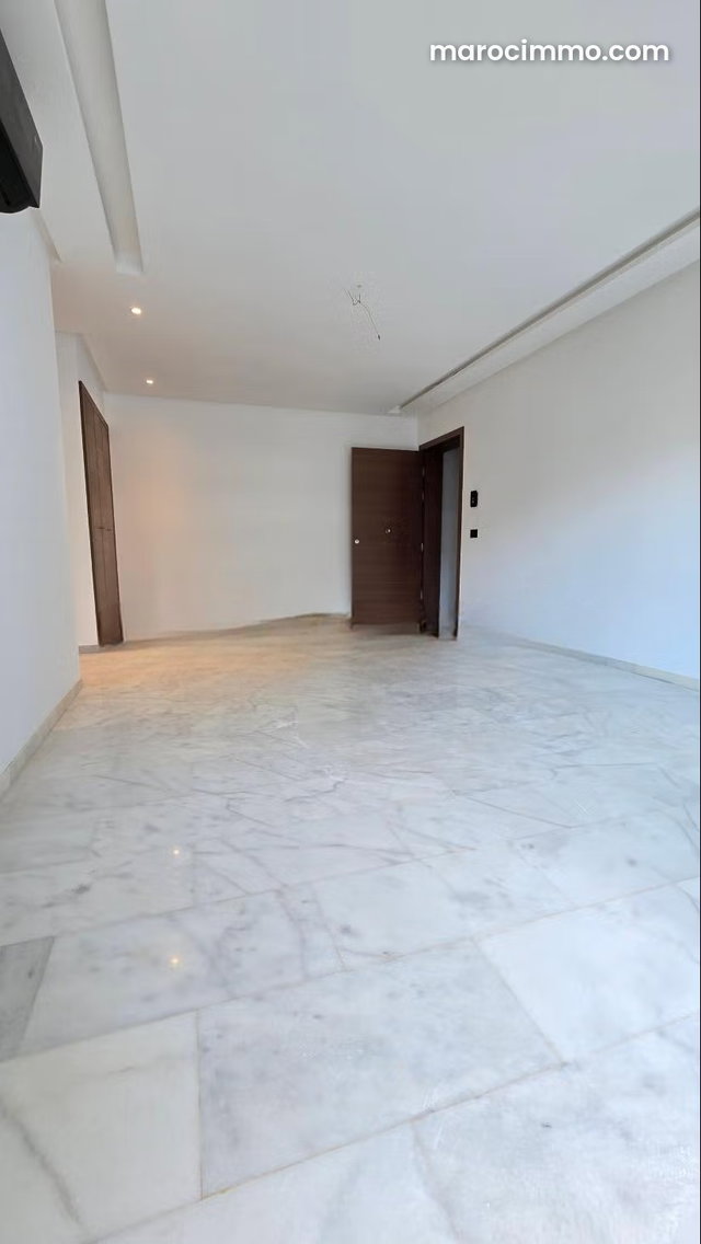 Location d'un appartement à Casablanca Finance City. 3 pièces confortables. Terrasse et jardin — 5