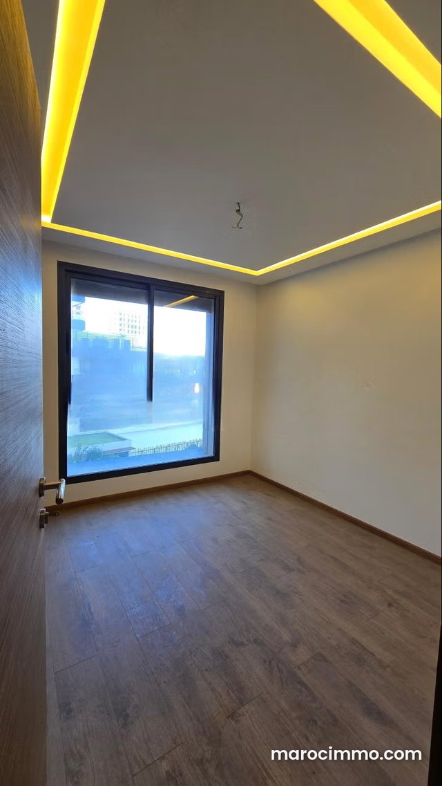 Location d'un appartement à Casablanca Finance City. 3 pièces confortables. Terrasse et jardin — 2