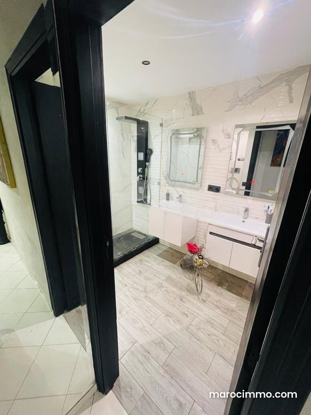 Magnifique Appartement 2 chambres Meublé — 3