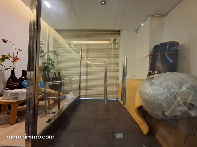 Commercial Space for Rent in Iris, Racine, 125m2 — 3